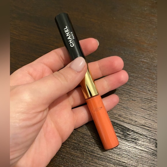 CHANEL LE ROUGE DUO ULTRA TENUE Ultrawear Liquid Lip Colour